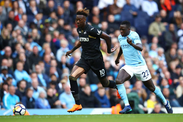 越的足球俱 越的足球俱