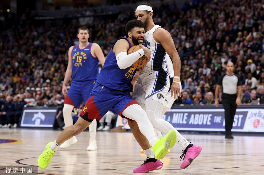 在对阵强敌 在对阵强敌