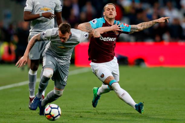 队战胜强敌 队战胜强敌